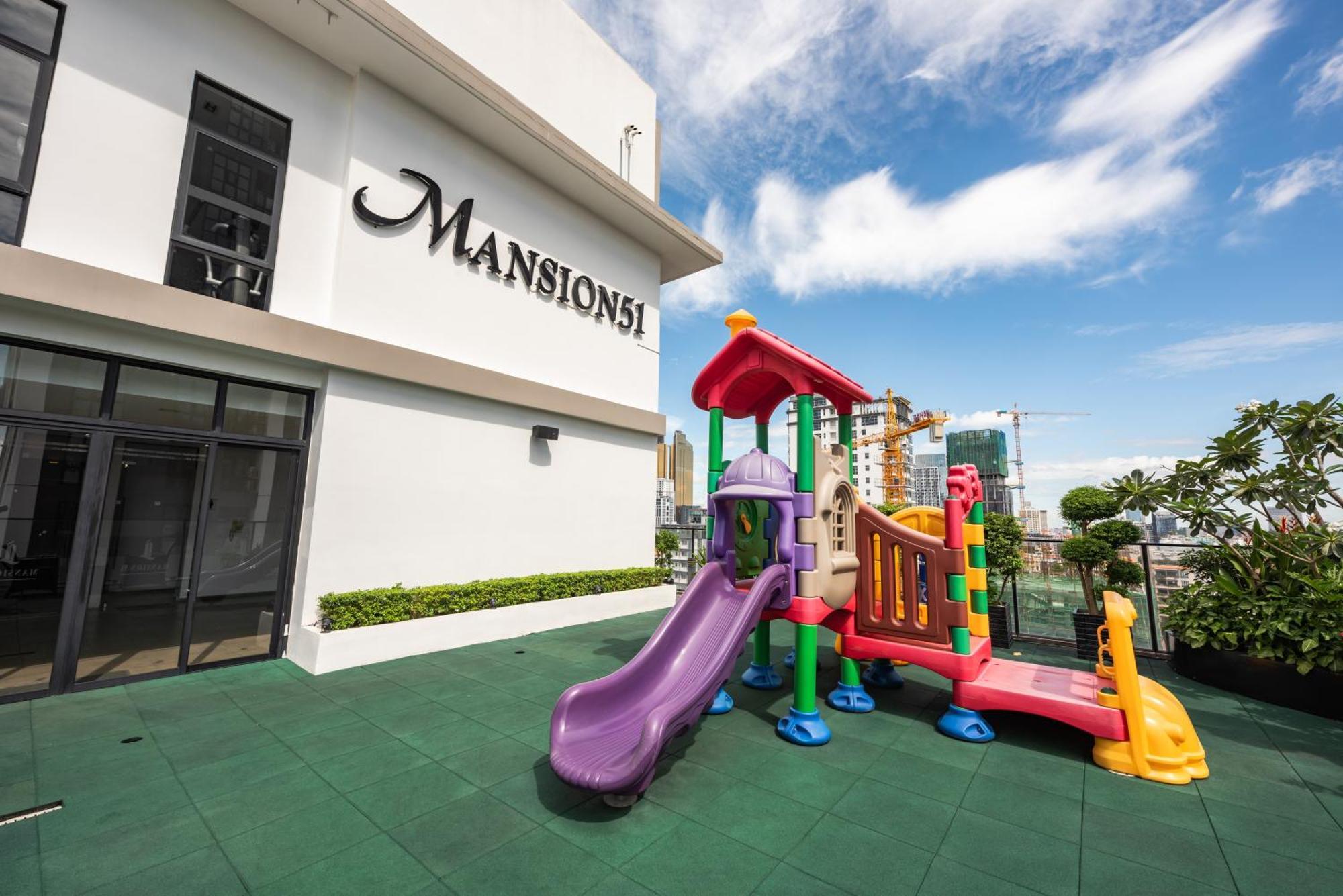 Mansion 51 Hotel & Apartment Phnom Penh Exteriör bild